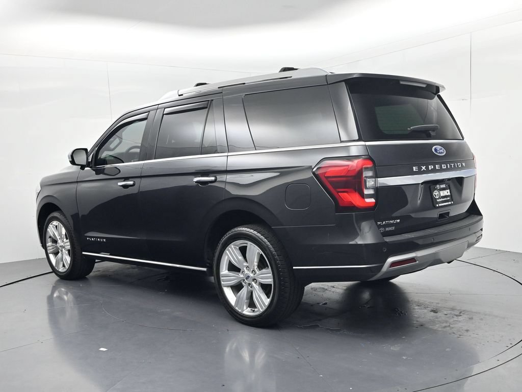 Used 2023 Ford Expedition Platinum AWD/4WD image 5