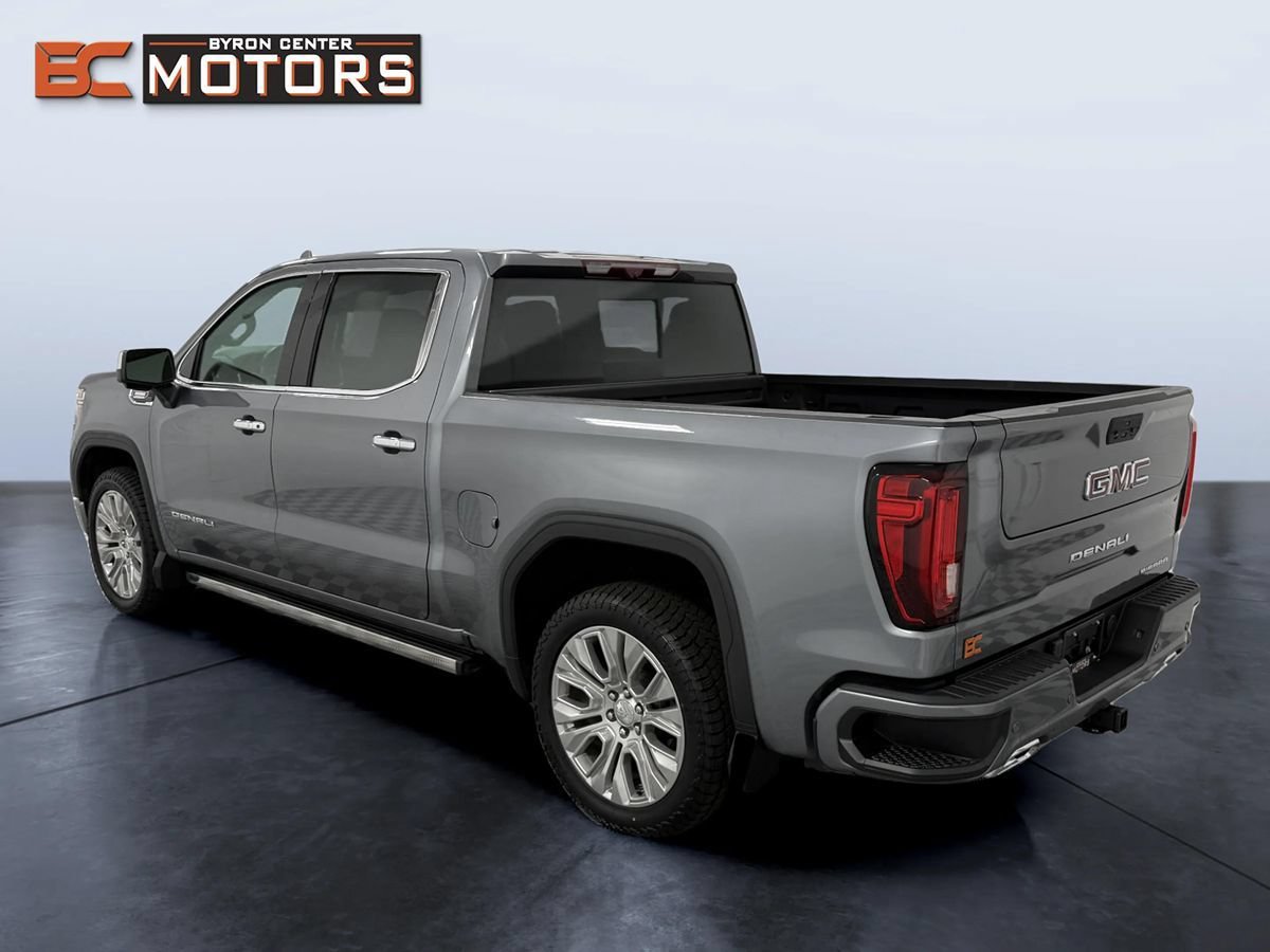 Used 2021 GMC Sierra 1500 Denali w/ Denali Ultimate Package AWD/4WD image 4