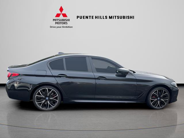 Used 2023 BMW 530e w/ M Sport Package RWD image 3