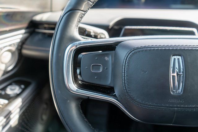 Used 2024 Lincoln Nautilus Reserve w/ Equipment Group 203A image 34