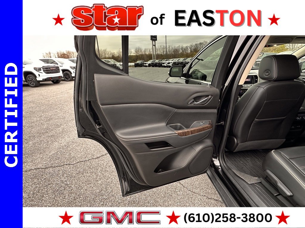 Certified 2022 GMC Acadia Denali w/ Denali Ultimate Package image 19