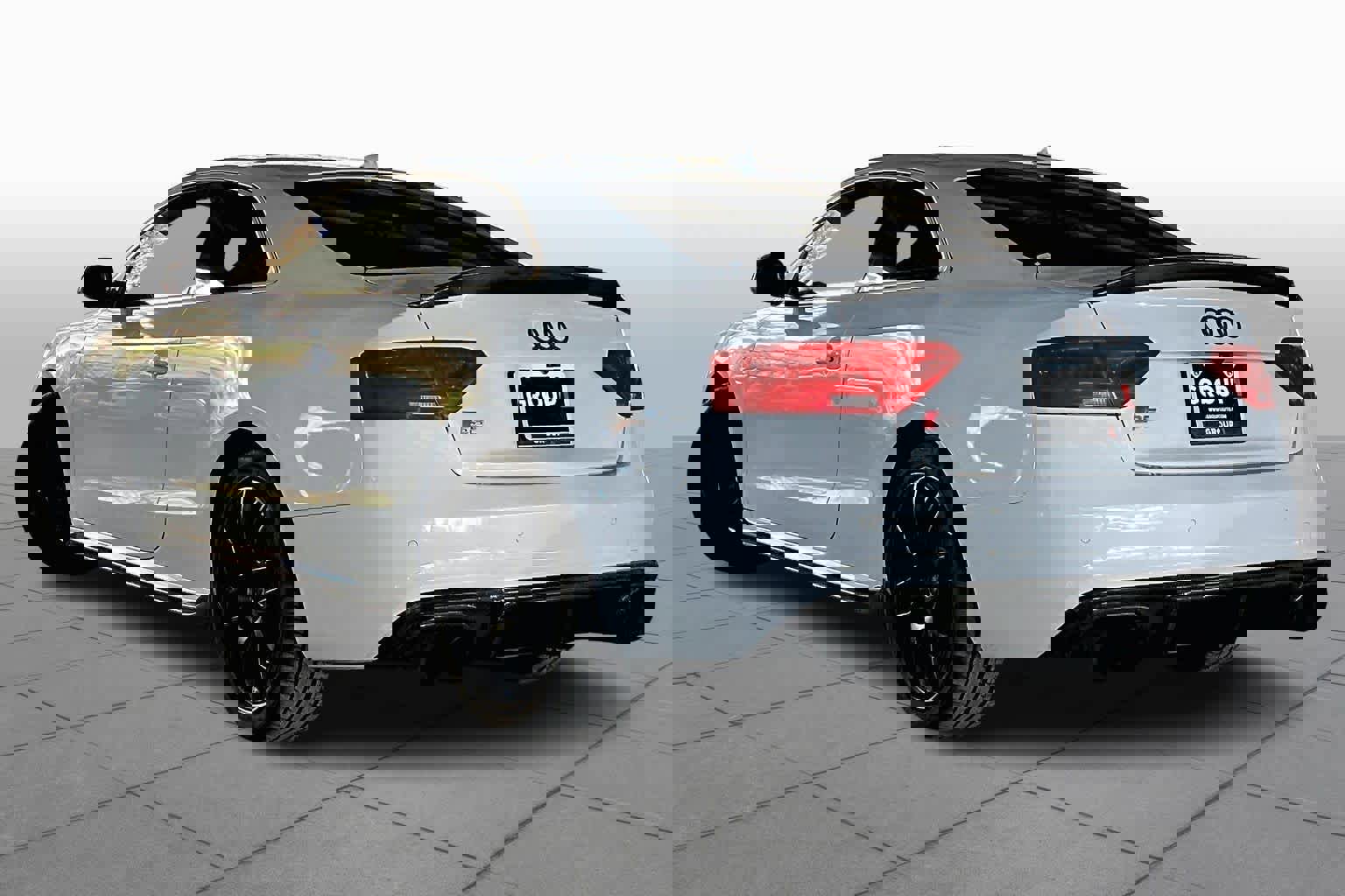 Used 2015 Audi S5 Premium Plus image 11