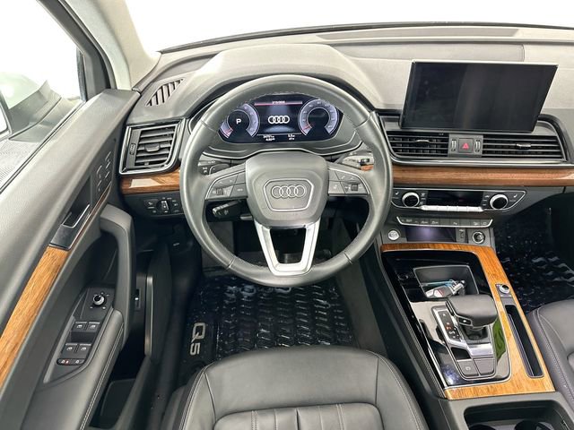 Used 2022 Audi Q5 2.0T Premium Plus w/ Premium Plus Package image 11