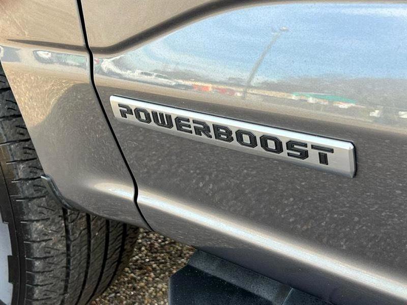 Used 2022 Ford F150 Lariat w/ Equipment Group 502A High image 10