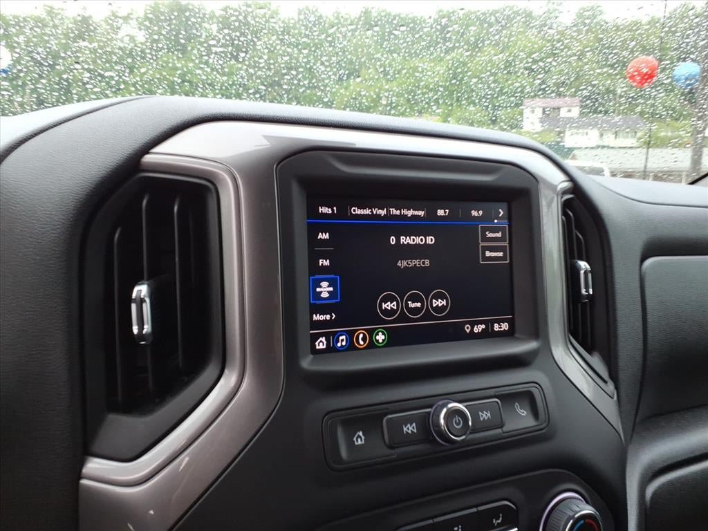 Used 2024 Chevrolet Silverado 1500 Custom AWD/4WD image 18