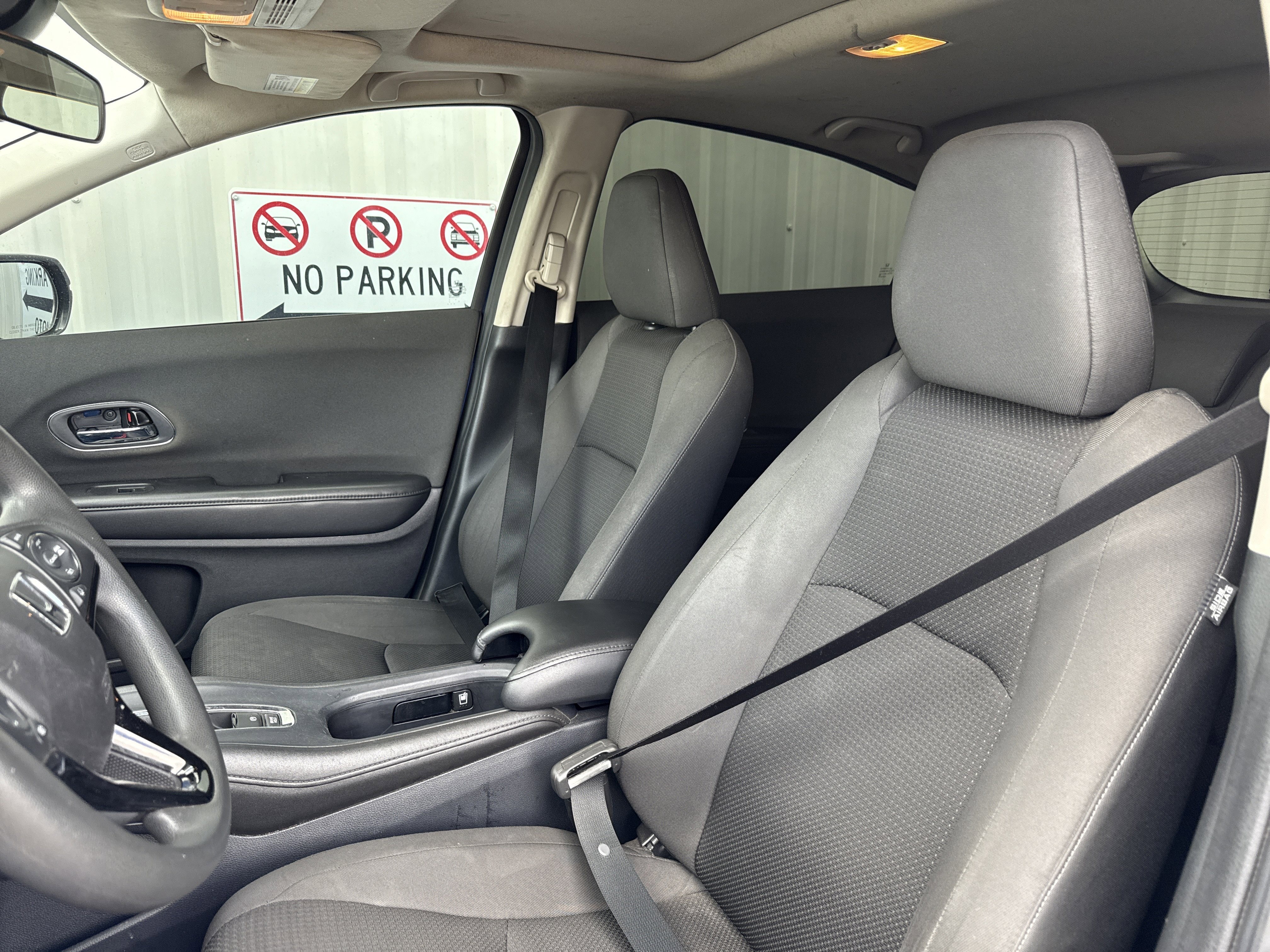 Used 2021 Honda HR-V EX image 10