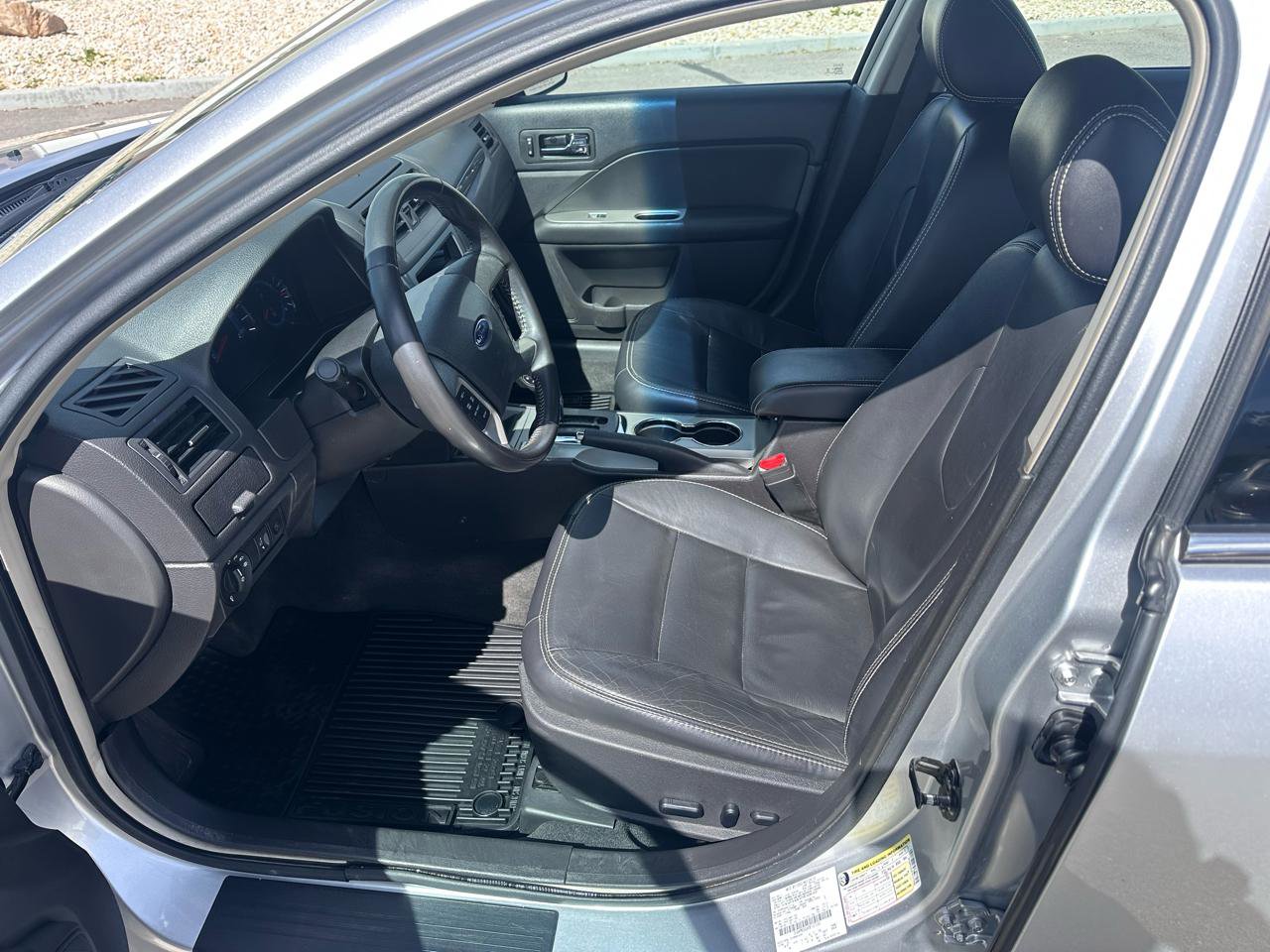 Used 2012 Ford Fusion SEL image 19