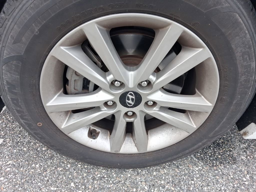 Used 2015 Hyundai Sonata SE w/ Option Group 09 image 13