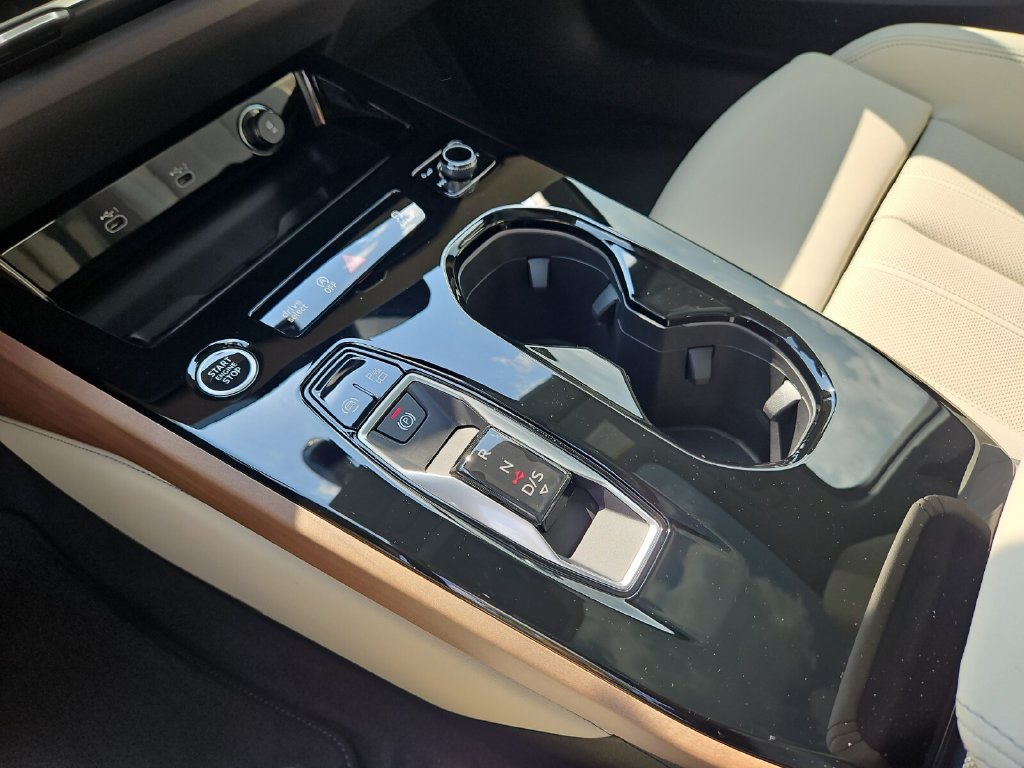 Used 2025 Audi A5 Premium AWD/4WD image 9
