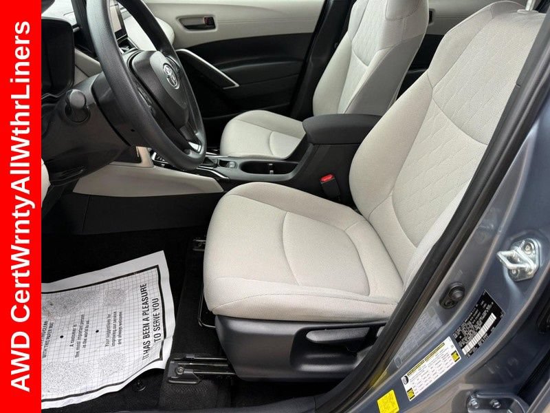 Used 2024 Toyota Corolla Cross L AWD/4WD image 24