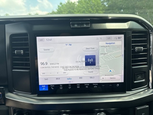 New 2025 Ford F250 Lariat w/ Chrome Package image 15