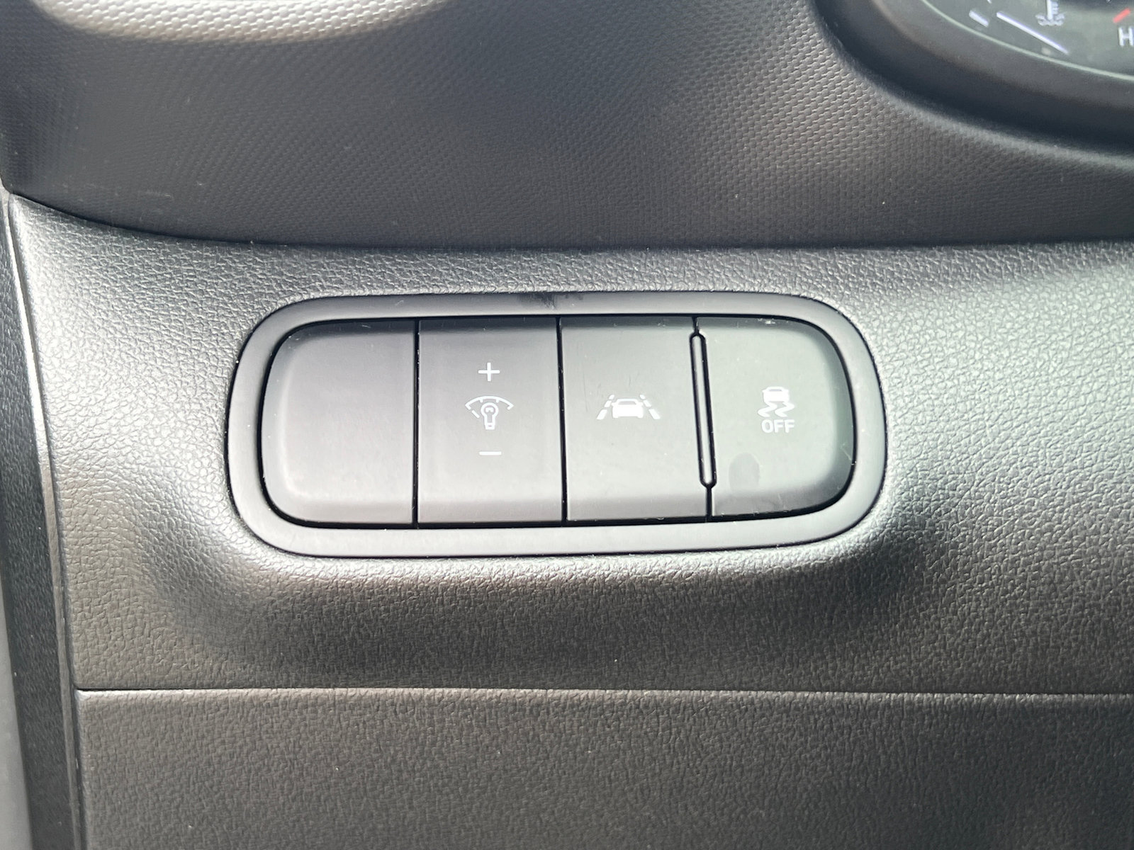 Certified 2022 Hyundai Venue SE FWD image 27