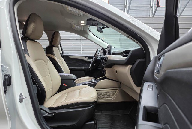 Used 2022 Ford Escape SEL AWD/4WD image 15
