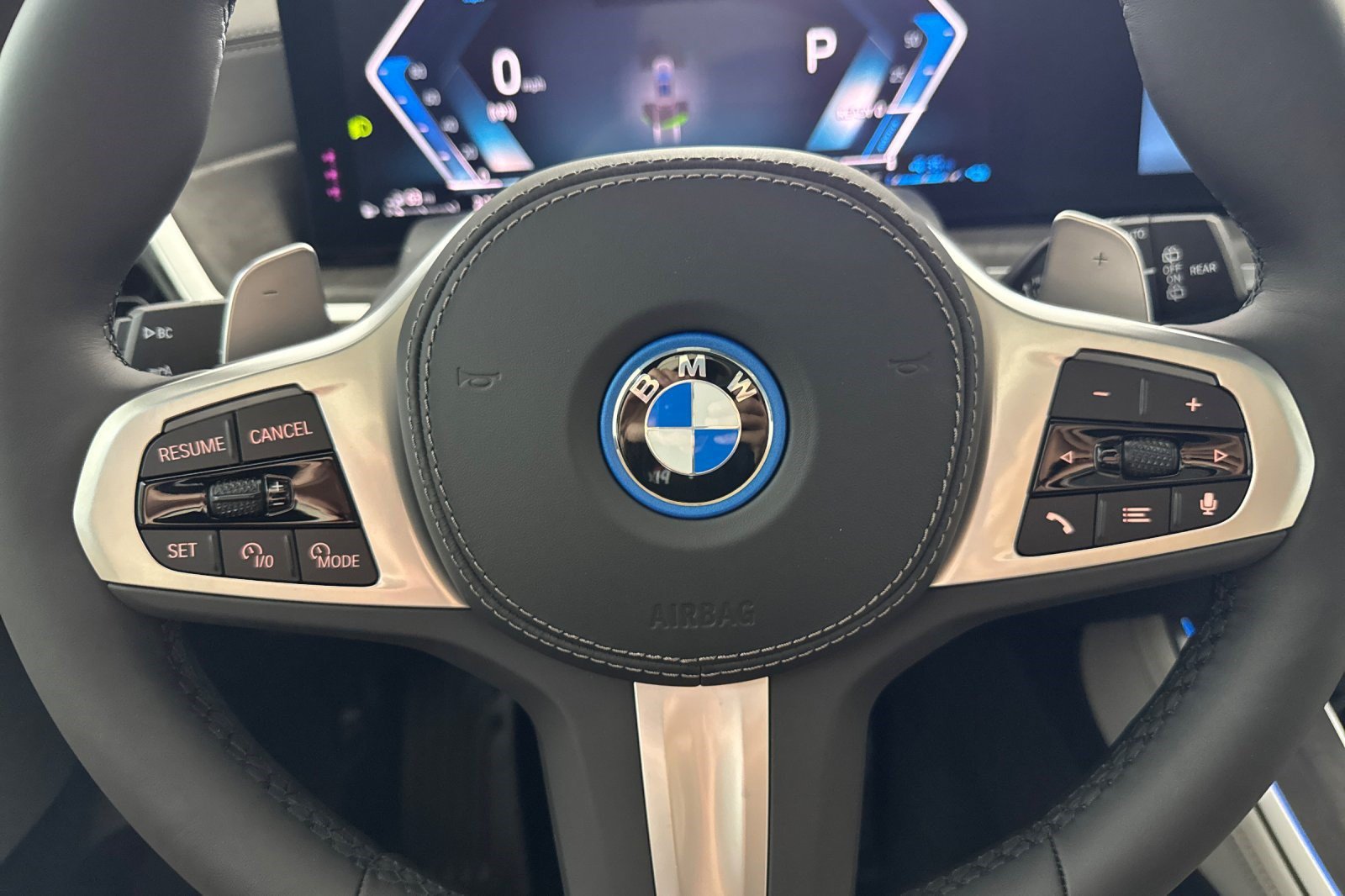 New 2026 BMW X5 xDrive50e w/ M Sport Package AWD/4WD image 11