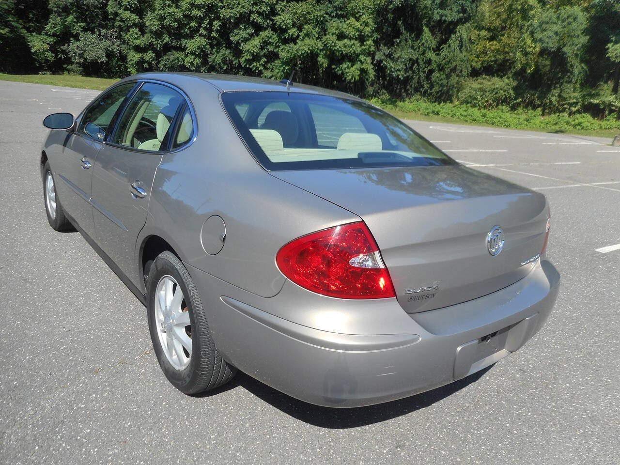 Used 2006 Buick LaCrosse CX FWD image 4