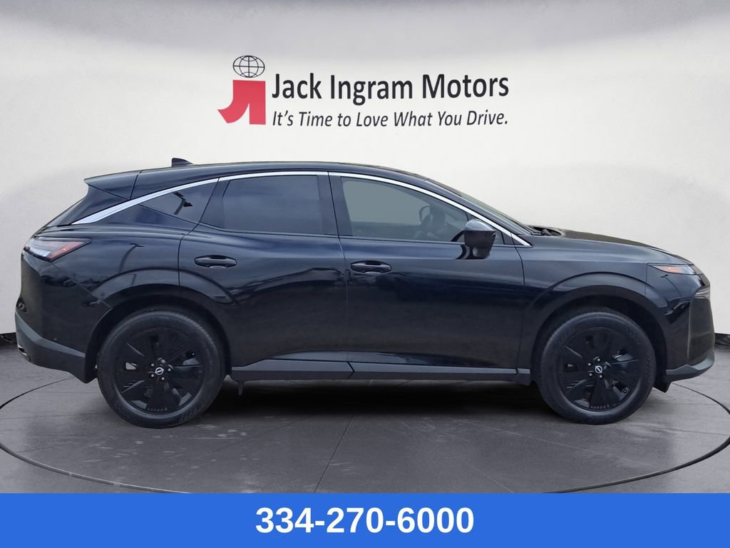 Used 2025 Nissan Murano SV image 6