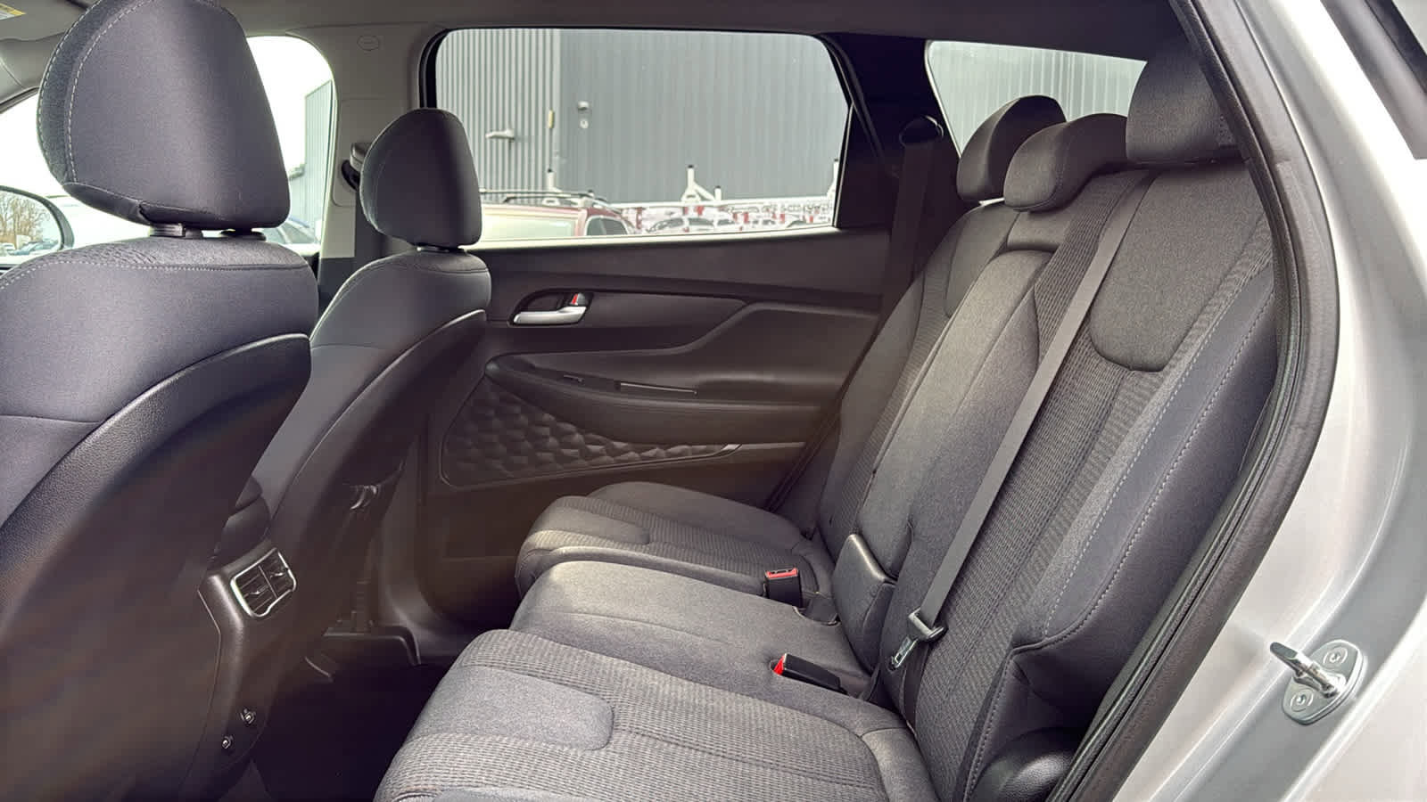 Used 2023 Hyundai Santa Fe SE AWD/4WD image 23