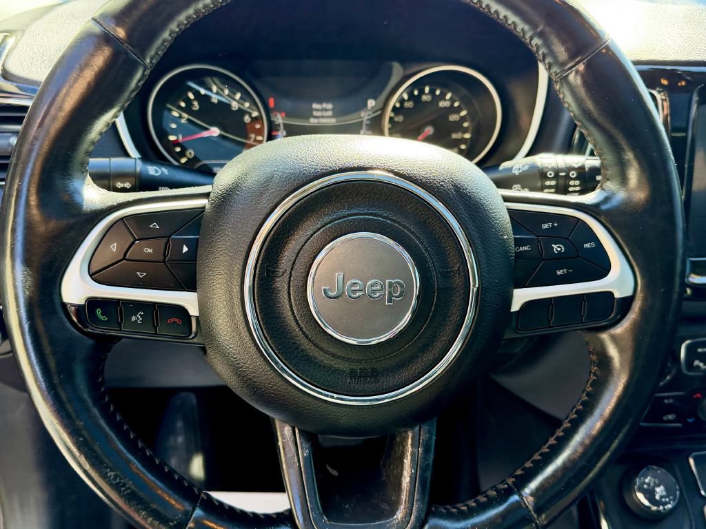 Used 2017 Jeep Compass Limited AWD/4WD image 17