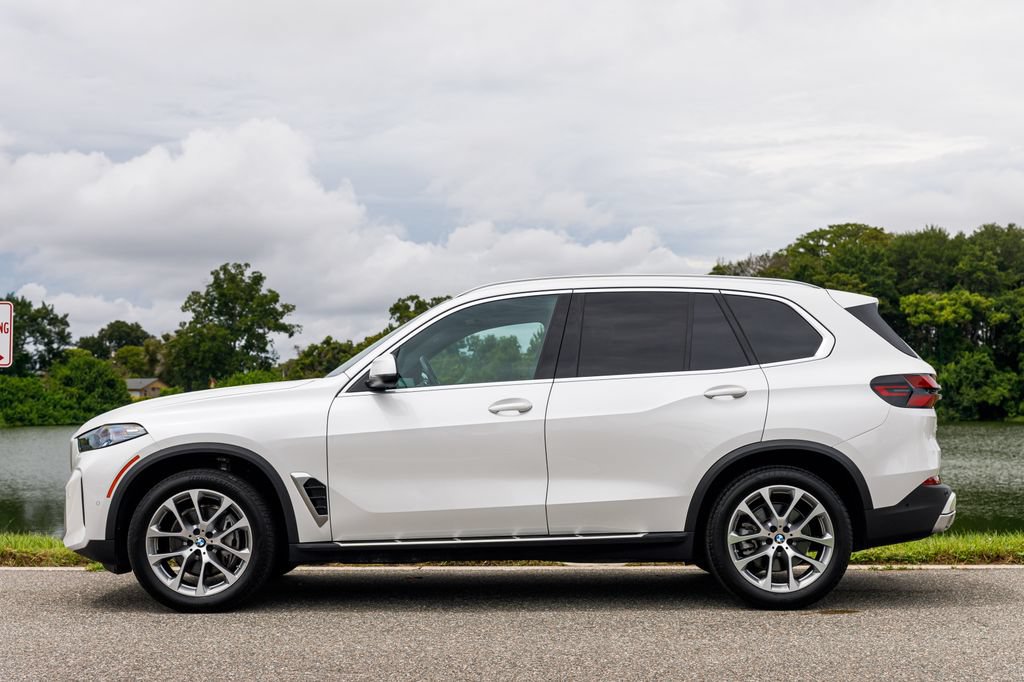 Used 2026 BMW X5 sDrive40i w/ Climate Comfort Package RWD image 6
