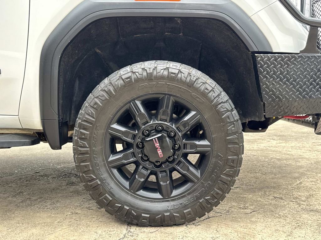 Used 2023 GMC Sierra 2500 AT4 w/ AT4 Preferred Package AWD/4WD image 17