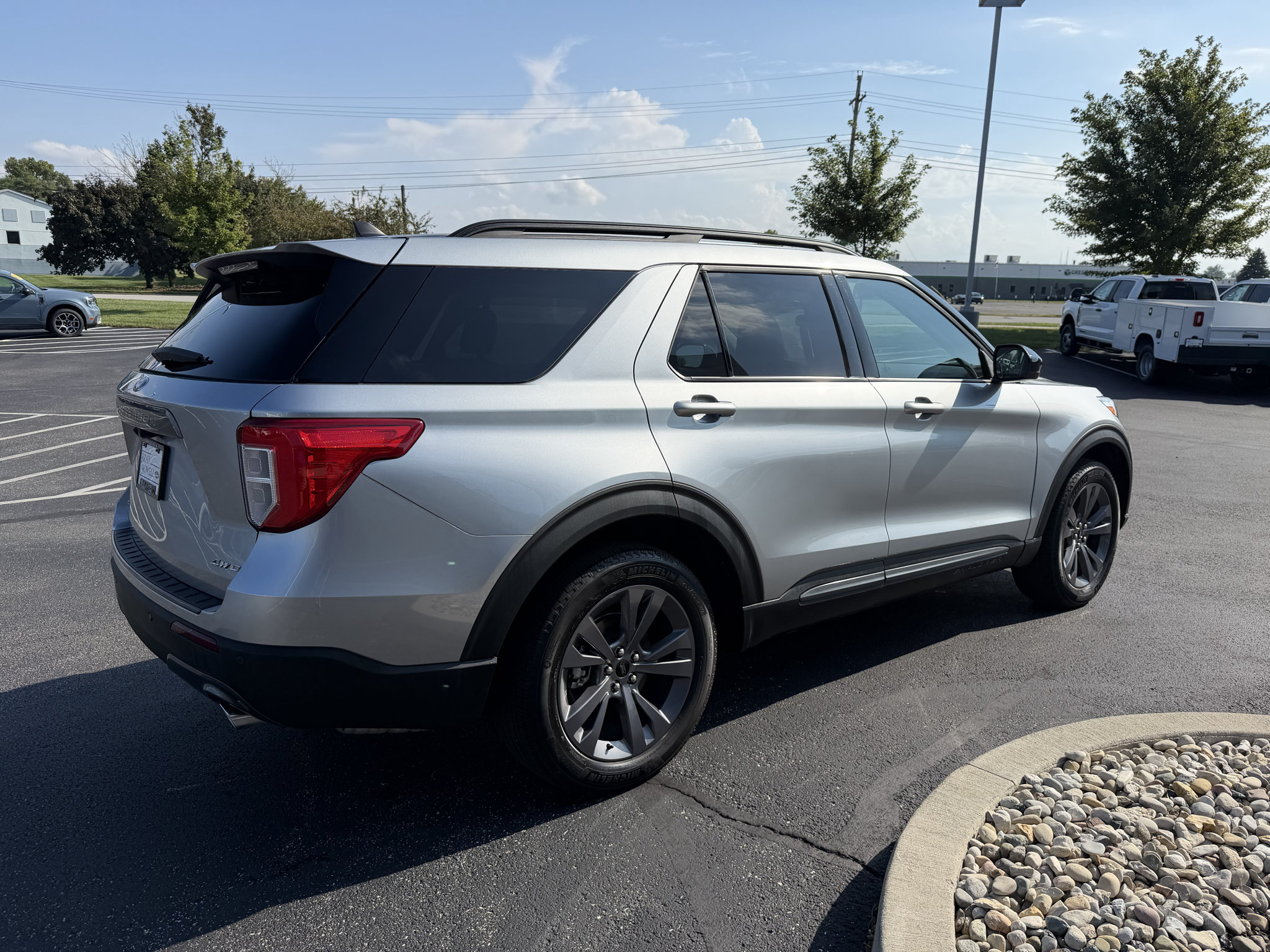 Used 2024 Ford Explorer XLT w/ Equipment Group 202A AWD/4WD image 6
