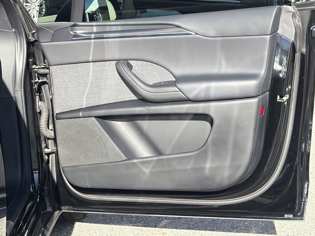 Used 2022 Tesla Model X Plaid image 30