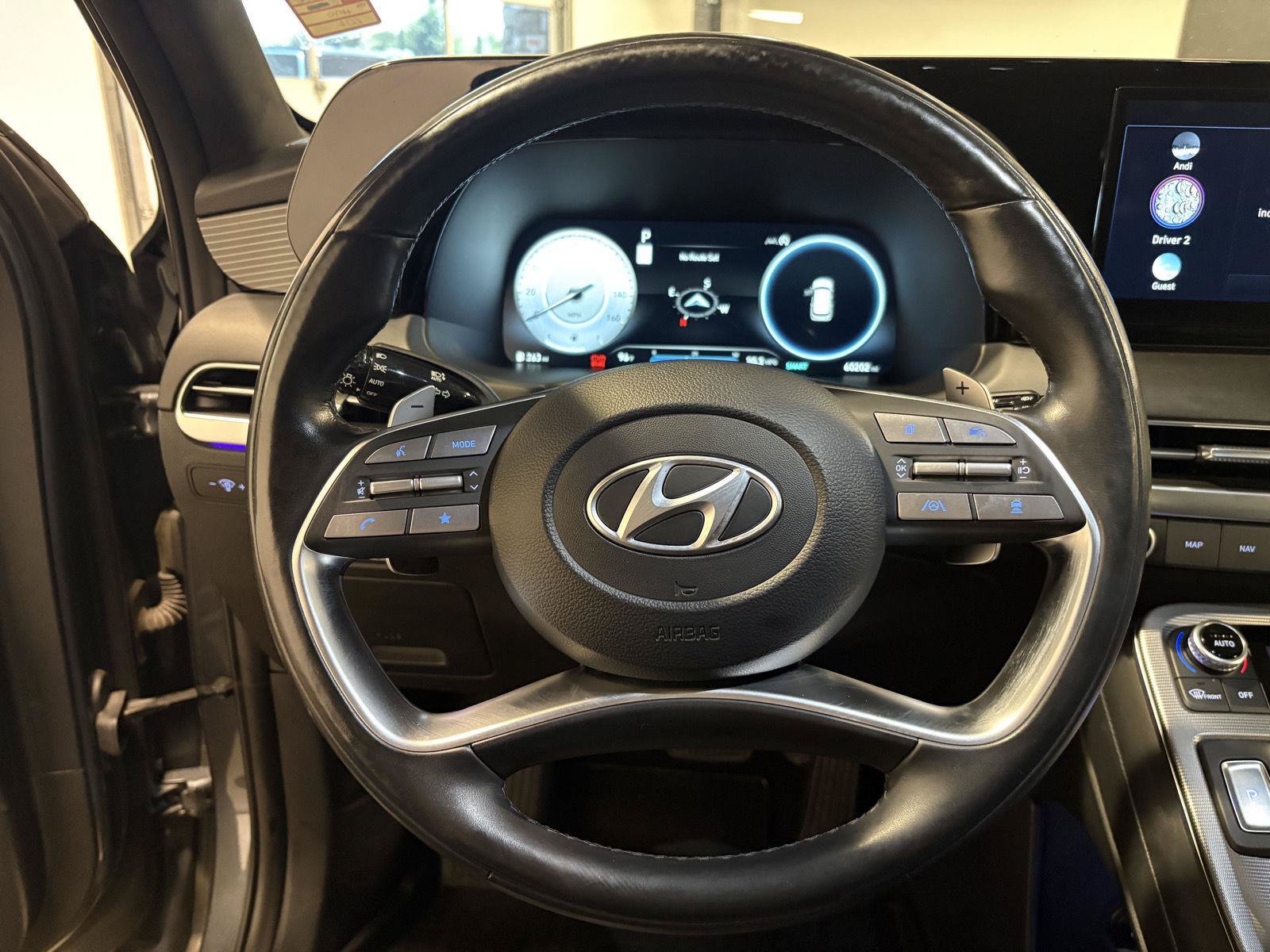 Used 2023 Hyundai Palisade Calligraphy AWD/4WD image 13