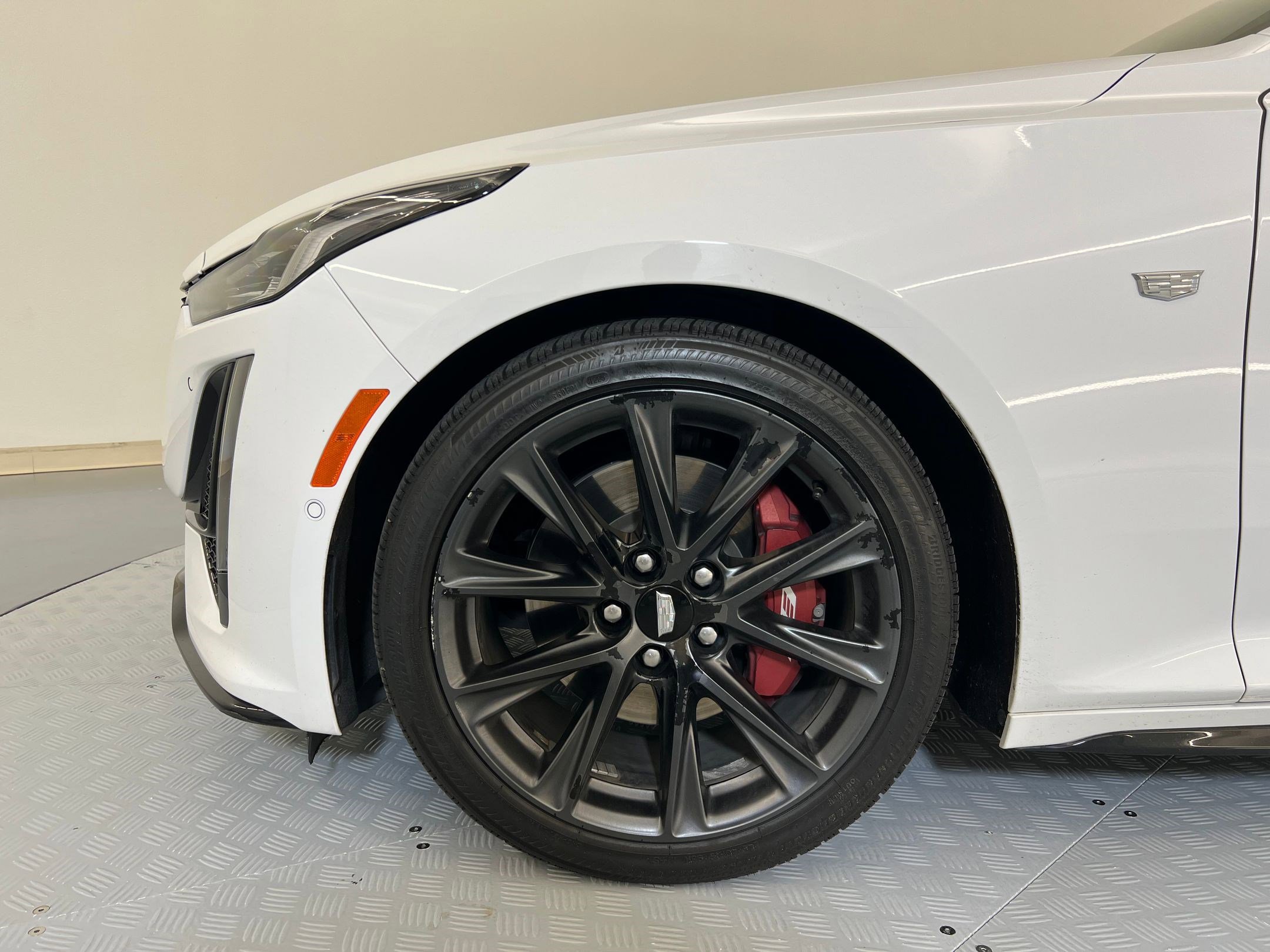 Used 2023 Cadillac CT5 Sport w/ Parking Package image 9