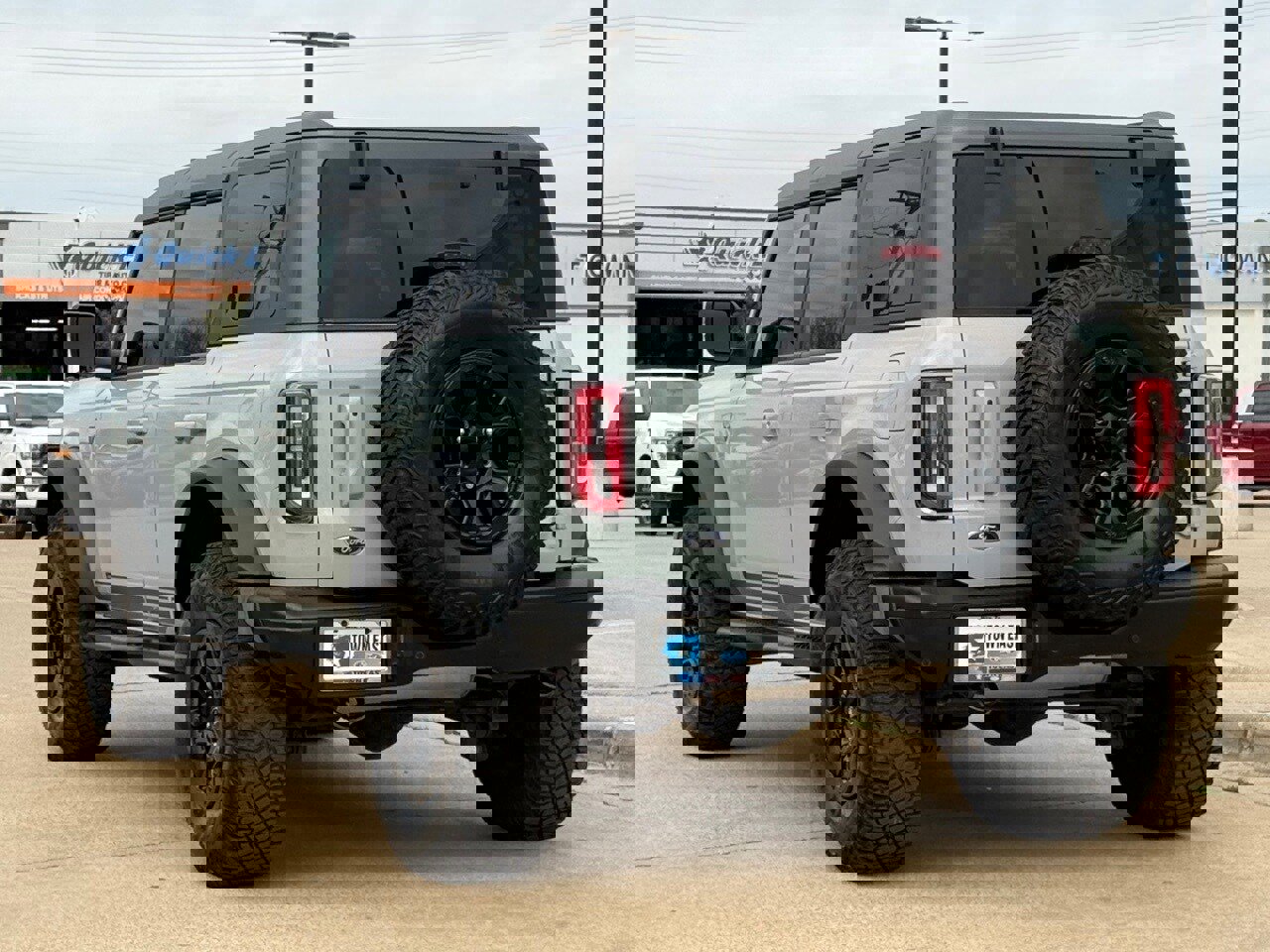 Used 2021 Ford Bronco First Edition image 5