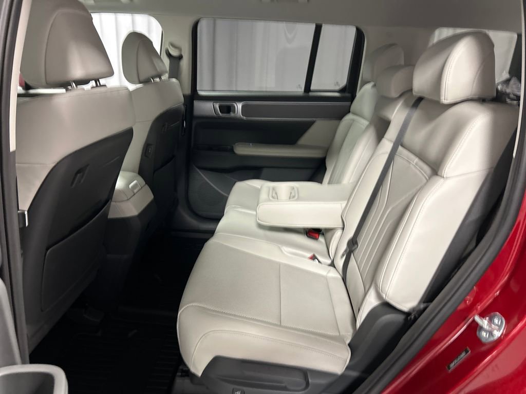 Used 2026 Hyundai Santa Fe SEL image 21