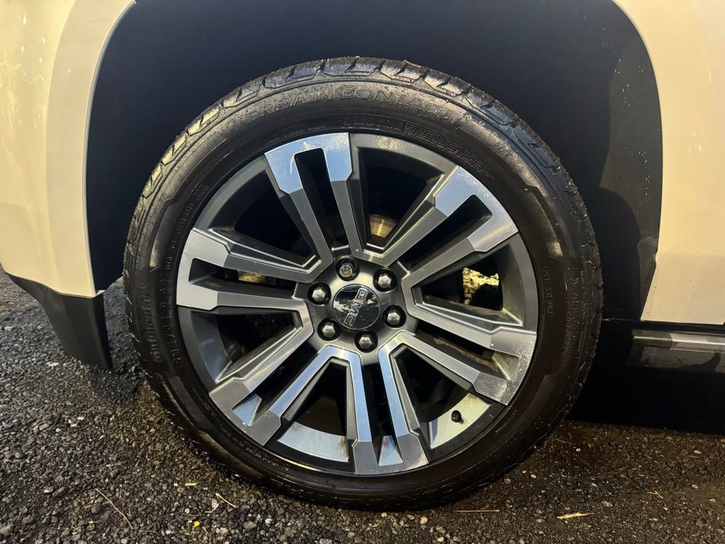 Used 2019 GMC Yukon Denali w/ Denali Ultimate Package image 19