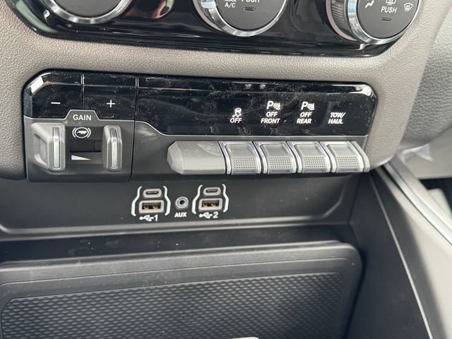 New 2026 RAM 1500 Big Horn w/ Night Edition AWD/4WD image 36