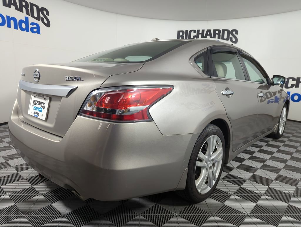 Used 2014 Nissan Altima 3.5 SL w/ Technology Package image 5