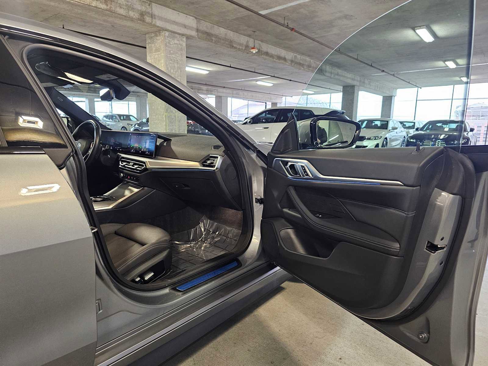 Used 2023 BMW i4 eDrive35 w/ Premium Package image 41