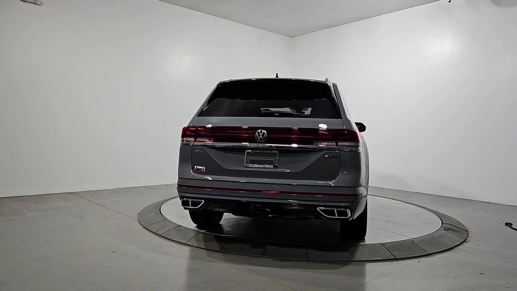 New 2026 Volkswagen Atlas SEL Premium R-Line image 4