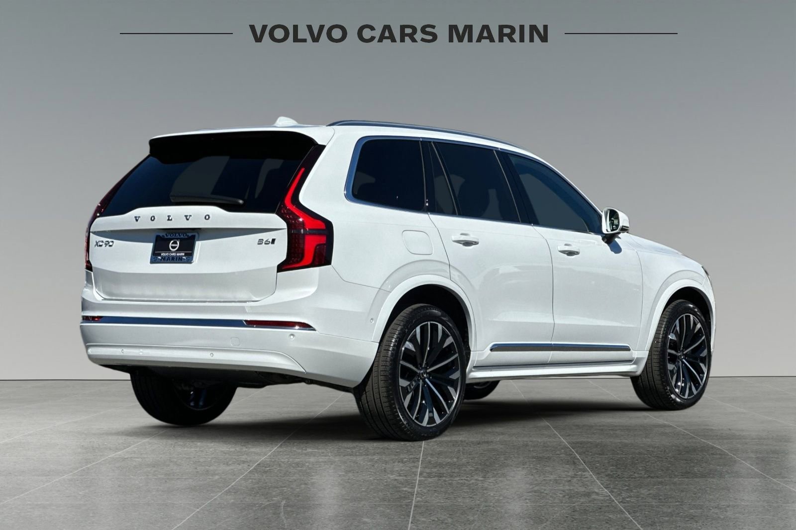 New 2026 Volvo XC90 B6 Plus w/ Protection Package Premier image 2