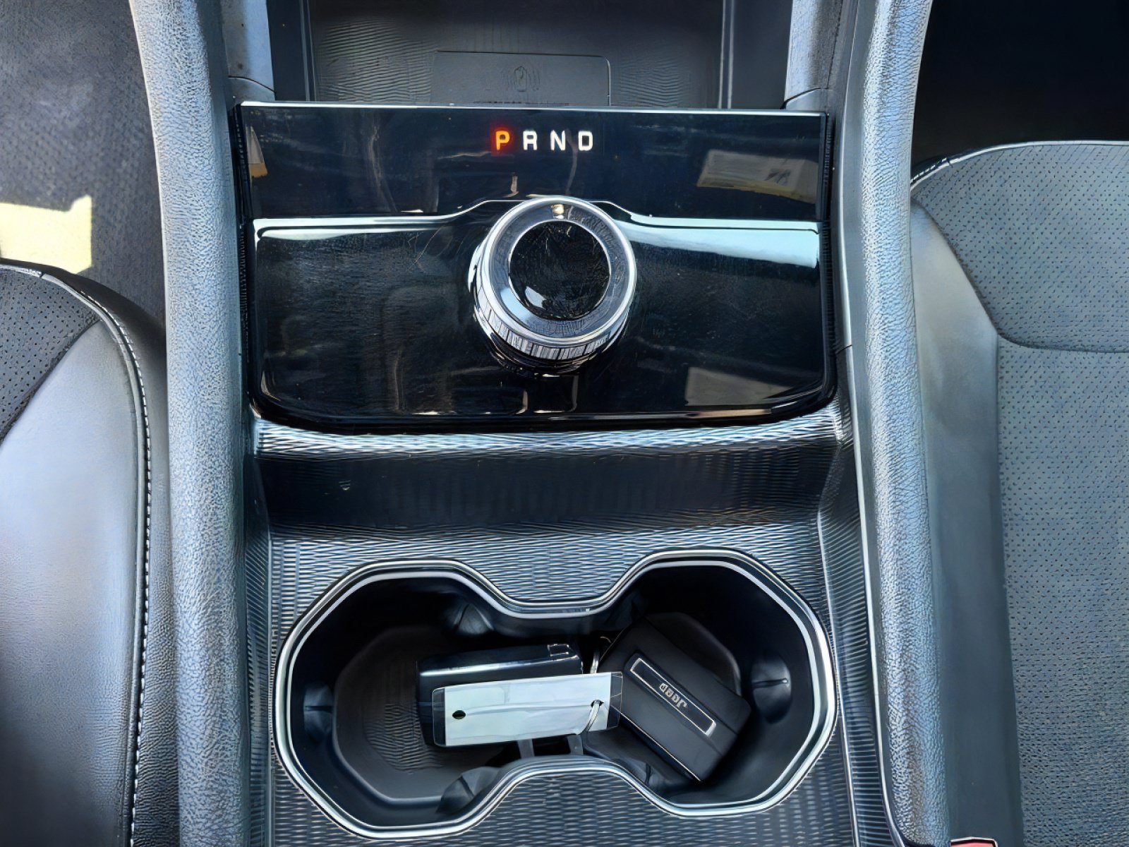 Used 2025 Jeep Grand Cherokee L Altitude RWD image 17