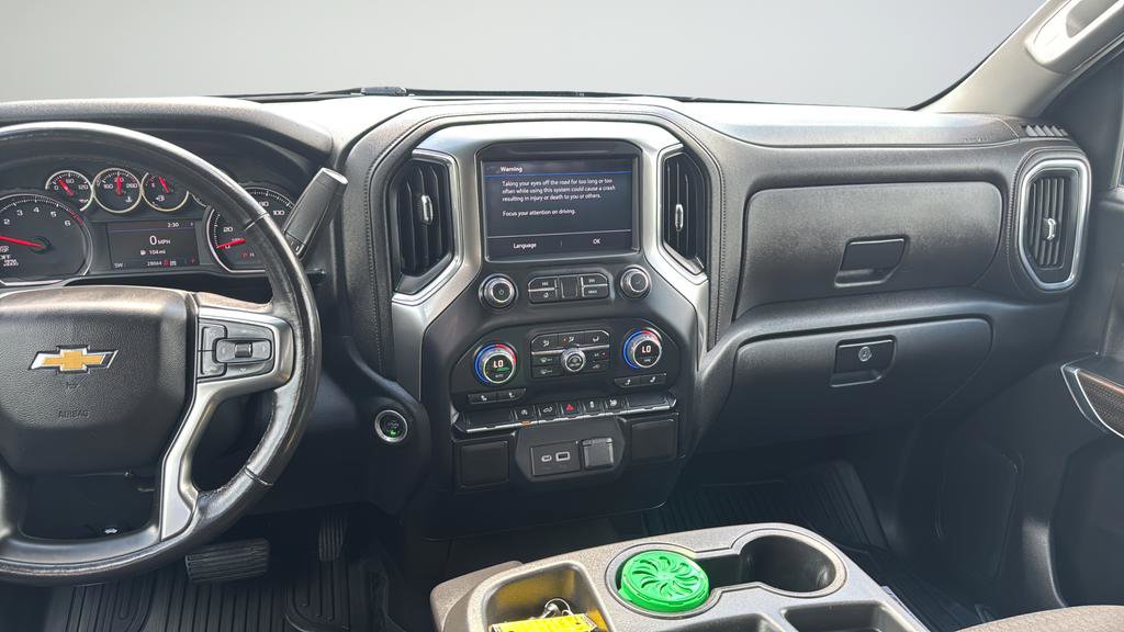 Certified 2022 Chevrolet Silverado 1500 LT AWD/4WD image 16