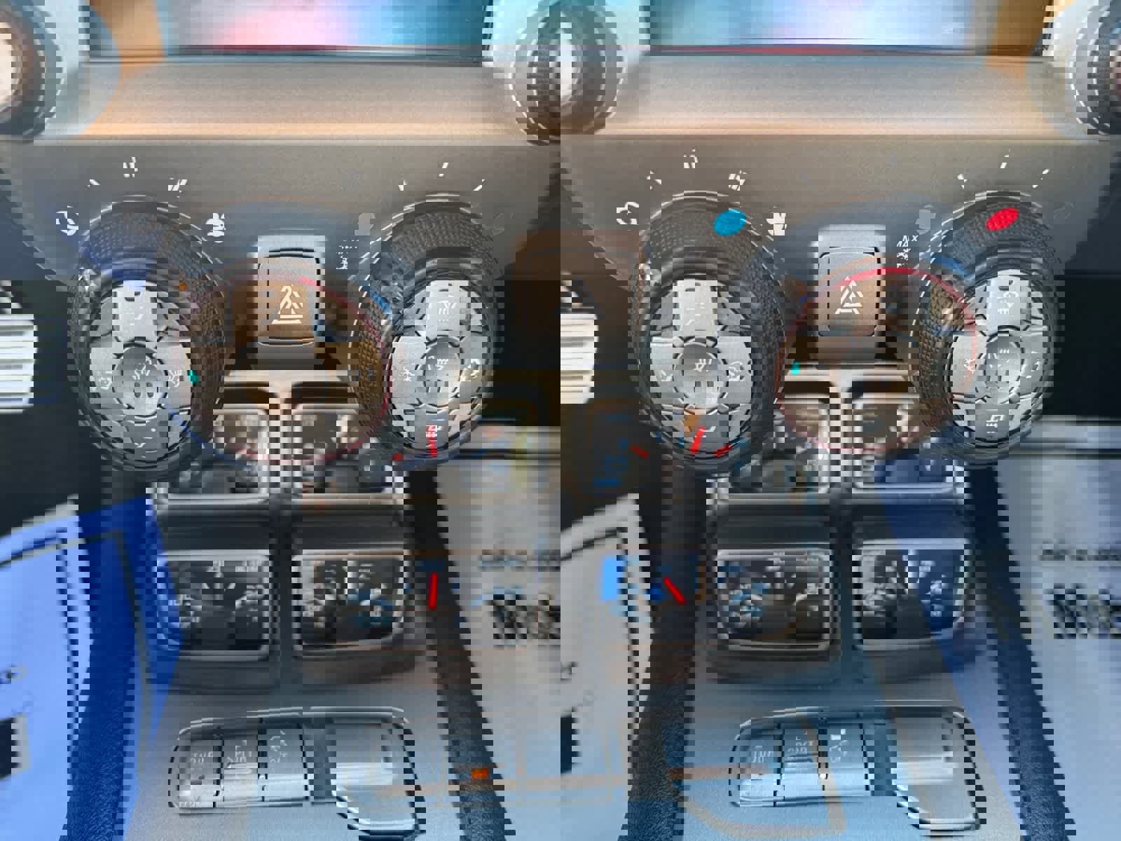 Used 2013 Chevrolet Camaro ZL1 image 25