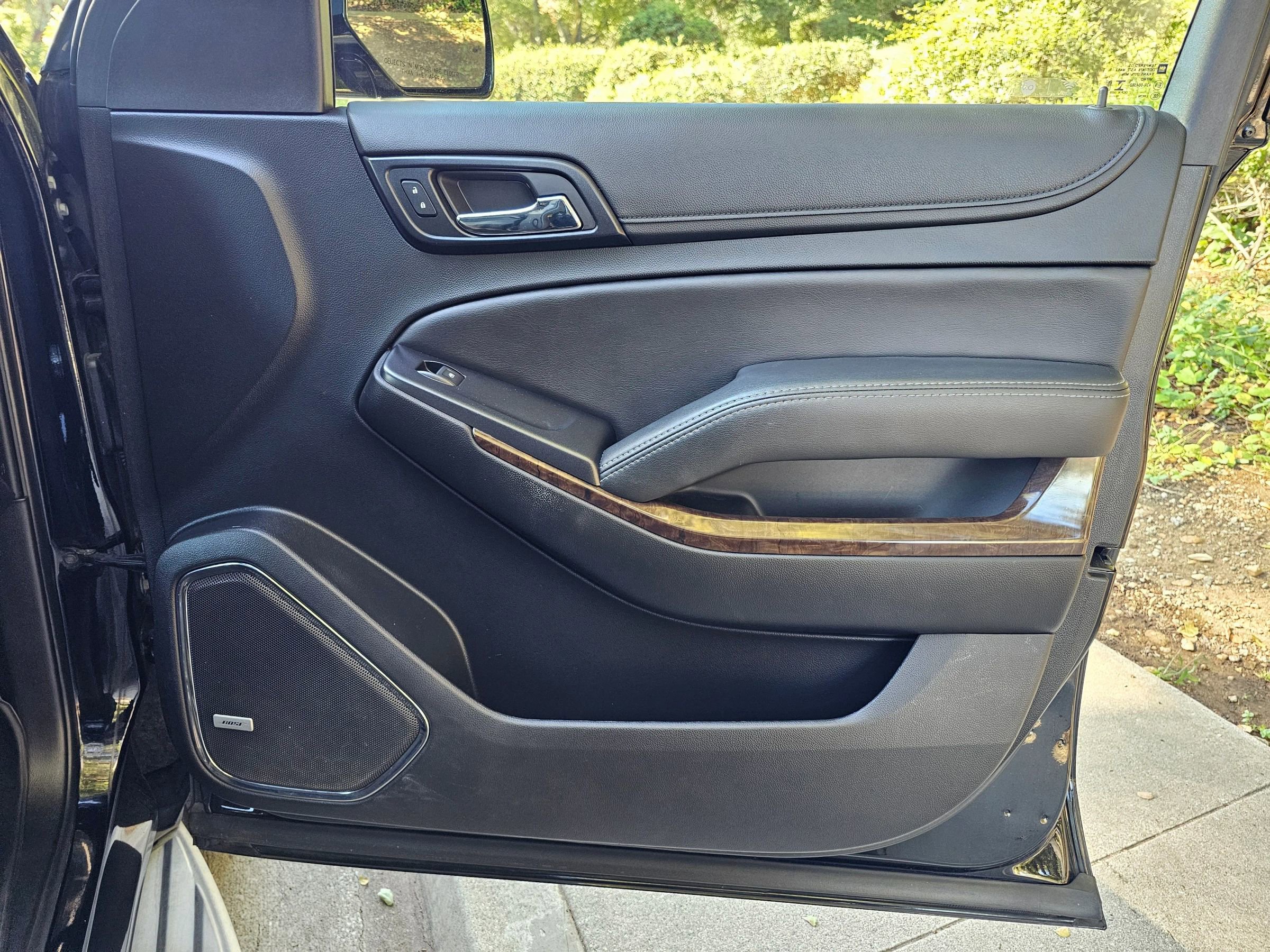 Used 2019 Chevrolet Tahoe LT image 30