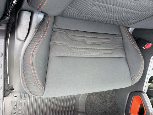 Used 2024 Nissan Frontier PRO-4X w/ Off-Road Protection Package AWD/4WD image 16