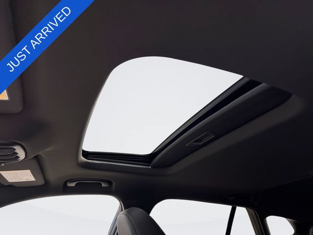 New 2026 Chevrolet Trax RS w/ Sunroof Package FWD image 21