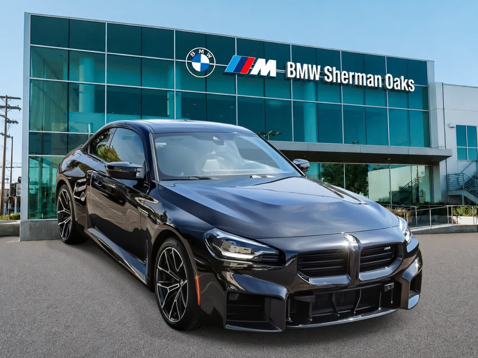 Used 2023 BMW M2 RWD image 3