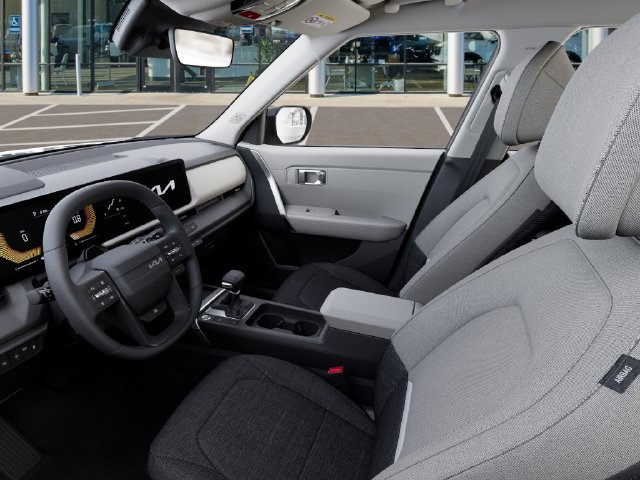 New 2027 Kia Seltos LX FWD image 17