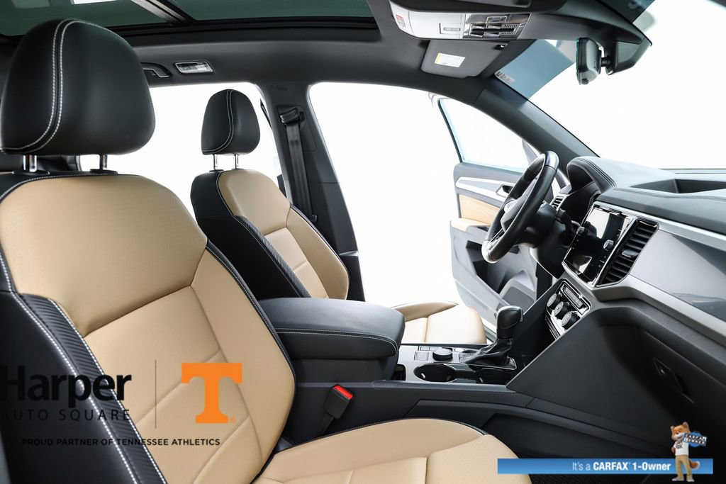 Used 2023 Volkswagen Atlas Cross Sport SEL R-Line image 75