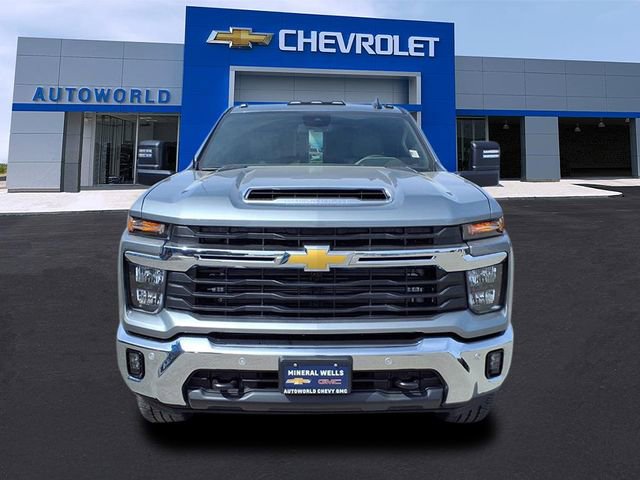 New 2026 Chevrolet Silverado 3500 LT w/ All Star Edition AWD/4WD image 2