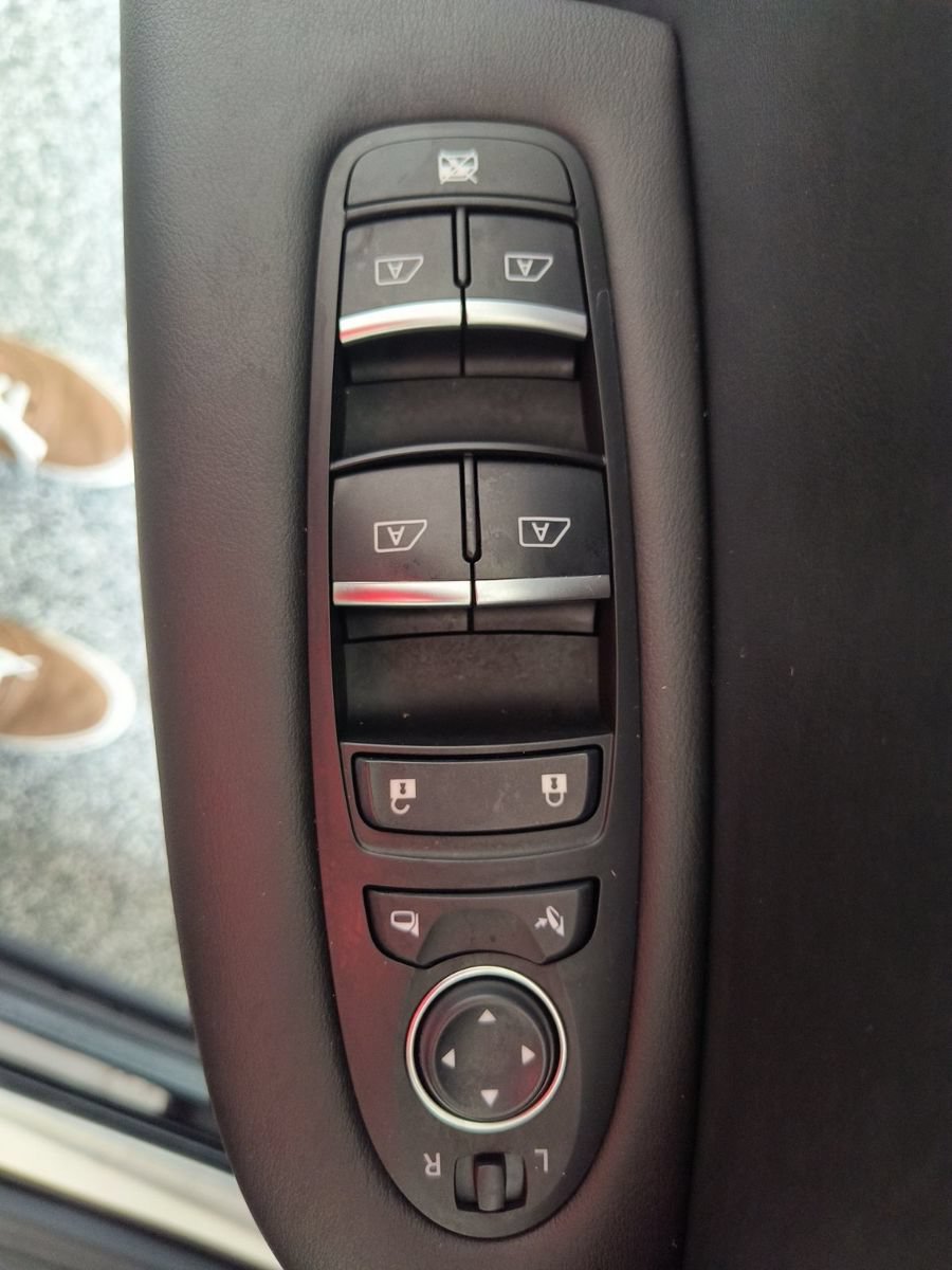 Certified 2025 INFINITI QX50 Luxe AWD/4WD image 11