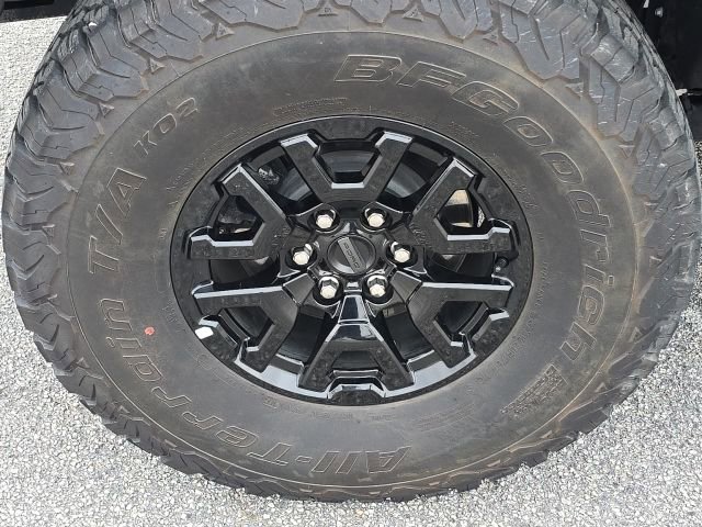 Used 2023 Ford Bronco Raptor image 12