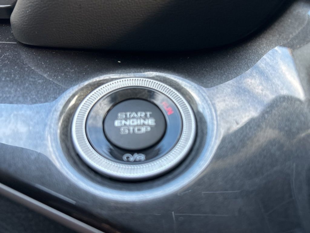 Used 2022 Jeep Grand Cherokee L Laredo w/ Luxury Tech Group I image 30