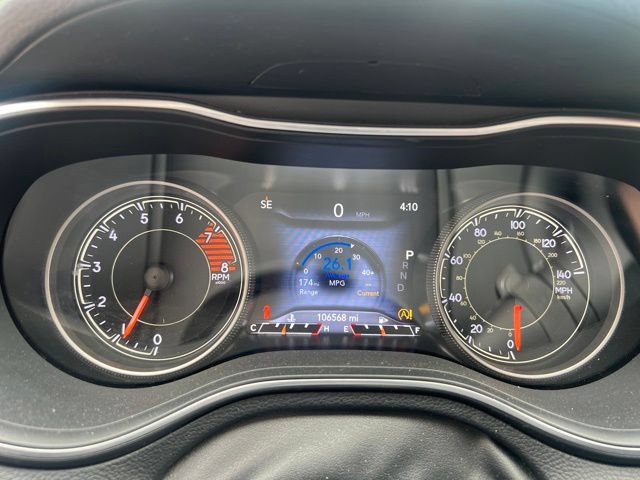 Used 2019 Jeep Cherokee Limited AWD/4WD image 24